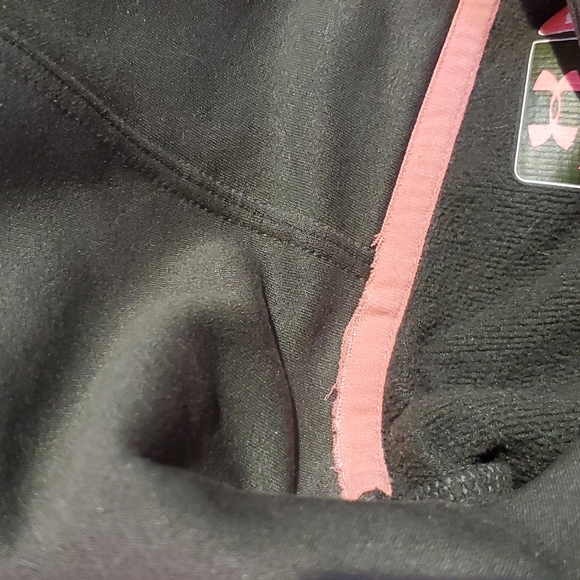 💞Under Armour* Hoodie - Picture 6 of 6